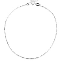 Bracelet chaîne de cheville en argent 925/000 rhodié. Fermoir anneau ressort avec 3 cm de rallonge.