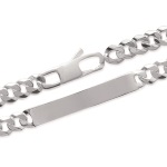 Bracelet identité en argent 925/000 poli miroir.  Absolument indémodables, Les gourmettes personnalisables sont idéales à offrir aux adultes comme aux adolescent.e.s.  Ce modèle est généralement considéré comme plutôt féminin, Mais peut bien entendu être porté par toutes et tous !