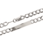 Bracelet identité en argent 925/000.  Absolument indémodables, Les gourmettes personnalisables sont idéales à offrir aux adultes comme aux adolescent.e.s.  Ce modèle est généralement considéré comme plutôt féminin, Mais peut bien entendu être porté par toutes et tous !