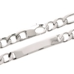 Bracelet identité en argent 925/000 poli miroir.  Absolument indémodables, Les gourmettes personnalisables sont idéales à offrir aux adultes comme aux adolescent.e.s.  Ce modèle est généralement considéré comme plutôt masculin, Mais peut bien entendu être porté par toutes et tous !