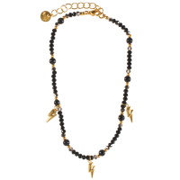 Bracelet chaîne de cheville composé de perles de couleur noire et de trois éclairs en acier doré. Fermoir mousqueton en acier doré avec 3 cm de rallonge.