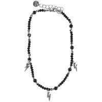 Bracelet chaîne de cheville composé de perles et pampilles éclairs en acier argenté et de perles de couleur noire. Fermoir mousqueton en acier doré avec 4 cm de rallonge.