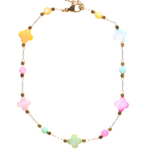 Bracelet de cheville composé d'une chaîne en acier doré et de perles multicolores et de trèfles à quatre feuilles multicolores. Fermoir mousqueton avec 4 cm de rallonge.
