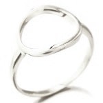 Bague cercle en argent 925/000 rhodié.