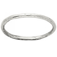 Bague fil martelé pour homme et femme en argent 925/000 rhodié.