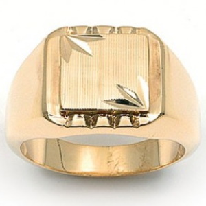 Bague chevalière carrée diamantée en plaqué or jaune 18 carats.