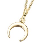 Pendentif croissant de lune en plaqué or jaune 18 carats.