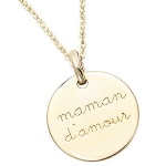 Pendentif avec le message maman d'amour en plaqué or.