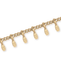 Bracelet composé d'une chaîne et de petites pampilles en plaqué or jaune 18 carats. Fermoir anneau ressort avec 2 cm.