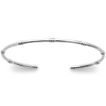 Bracelet jonc en argent 925/000 rhodié.