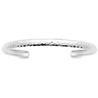 Bracelet jonc ouvert martelé en argent 925/000 rhodié.