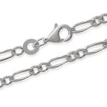 Bracelet en argent 925/000 rhodié. Maille Figaro 1-2 diamantée.