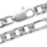 Bracelet en argent 925/000 rhodié. Maille figaro 1-3 diamantée.