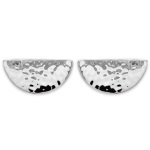 Boucles d'oreilles demie lune en argent 925/000 rhodié martelé.