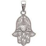 Pendentif Main de Fatma en argent 925/000 rhodié et cristal en oxyde de zirconium.