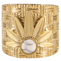 Bague large avec motifs surmontée d'une coiffe d'indien en acier doré sertie d'une pierre de couleur blanche. Taille ajustable.