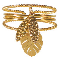 Bague quatre rangs avec pendants en forme de feuilles en acier doré. Taille ajustable.