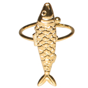 Bague en forme de poisson en acier doré. Taille ajustable.