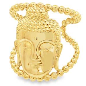 Cette bague en acier inoxydable doré est une pièce à la fois audacieuse et spirituelle, centrée sur une esthétique zen et protectrice. La bague arbore une tête de Bouddha finement détaillée. Le visage affiche une expression de sérénité absolue avec les yeux clos, des lobes d’oreilles étirés (symbole de sagesse) et l'ushnisha (la protubérance crânienne) représentée par une texture perlée. L'anneau se distingue par son style boules ou chapelet. Il est composé d'une succession de petites perles métalliques qui encadrent le visage et forment le tour de doigt, rappelant les grains d'un mala (collier de méditation). Sa structure ouverte (ajustable) permet de l'adapter facilement à différentes tailles de doigts, offrant un port agréable au quotidien.