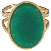 Bague en acier doré surmontée d'une pierre plate et lisse sertie clos de forme ovale et de couleur verte. Taille ajustable.