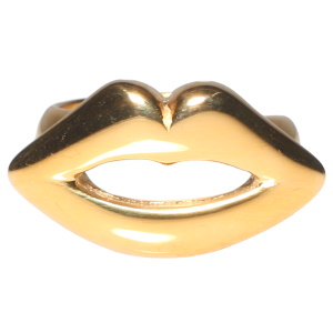 Bague en forme de bouche en acier doré. Taille ajustable.