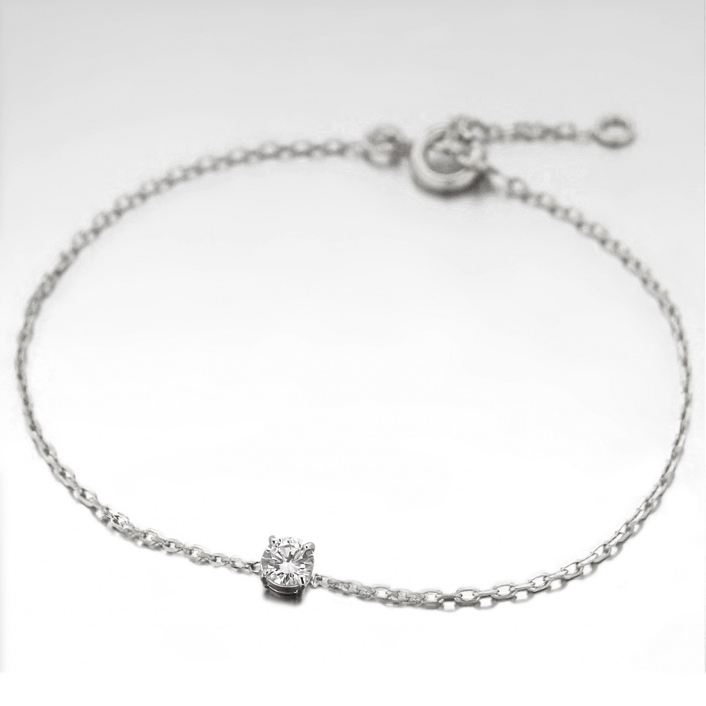 Bracelet en argent 925/000 rhodié et cristal serti 4 griffes en oxyde de zirconium. Carré  Adolescent Adulte Femme Fille Indémodable 