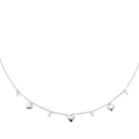 Collier composé d'une chaîne avec pampilles en forme de cœur en argent 925/000 rhodié et de pampilles serties d'oxydes de zirconium blancs. Fermoir mousqueton avec anneaux de rappel à 40, 42 et 45 cm.