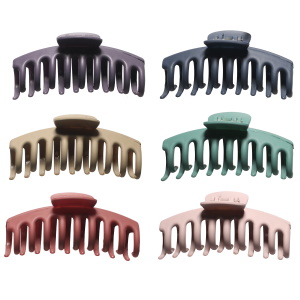 Pince crabe pour cheveux en plastique de couleur. 6 coloris différents. Vendu à l'unité. Votre préférence en commentaire.