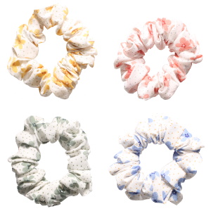 Chouchou élastique pour cheveux avec motifs fleurs. 4 coloris différents. Vendu à l'unité. Votre préférence en commentaire.