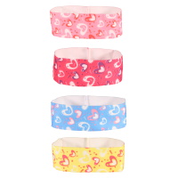 Bandeau élastique pour cheveux pour enfant en textile avec motifs de cœurs, étoiles et le mot love. 4 coloris différents. Vendu à l'unité.
