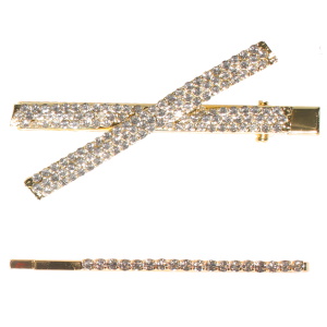 Lot de 2 articles cheveux composé d'une pince en forme de croix en métal doré pavée de strass et d'une épingle en métal doré pavée de strass.