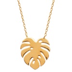Collier avec pendentif en plaqué or.