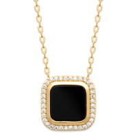 Collier composé d'une chaîne en plaqué or jaune 18 carats et d'un pendentif carré entouré d'oxydes de zirconium blancs et pavé au centre d'une véritable pierre d'agate noire. Fermoir mousqueton avec anneaux de rappel à 40, 42 et 45 cm. Elle est symbole de force et de soutien dans les moments difficiles en recentrant les énergies. Pierre d'ancrage à la terre, elle aide à disperser les énergies négatives et confère stabilité et confiance de soi.