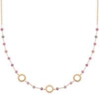 Collier composé d'une chaîne avec soleils en plaqué or jaune 18 carats et des perles en véritable pierre de tourmaline rose. Fermoir mousqueton avec 5 cm de rallonge.
