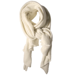 Foulard en 50 % viscose et 50 % laine.