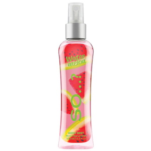 Brume pour le corps Body Mist by So...? Watermelon. Brume corporelle à la pastèque. Les notes fraîches de fruits rouges et de fleur de pommier vous procureront une sentiment de réconfort et de douceur.