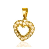 Pendentif cœur en plaqué or jaune 18 carats pavé d'oxydes de zirconium blancs.