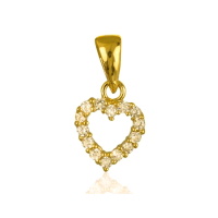 Pendentif en forme de coeur en plaqué or jaune 18 carats pavé d'oxydes de zirconium blancs.