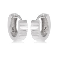 Boucles d'oreilles créoles en argent 925/000 rhodié.