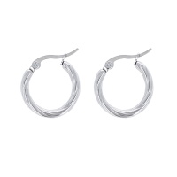 Boucles d'oreilles créoles fil torsade en acier argenté.