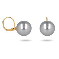 Boucles d'oreilles dormeuses en plaqué or jaune 18 carats surmontées d'une perle de Majorque d'imitation de couleur grise.