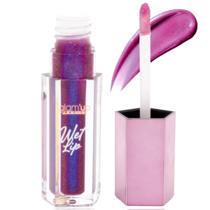 Gloss Wet Lip Frenchie. Le gloss brillant Wet Effect confère une luminosité irrésistible à vos yeux et vos lèvres, tout en les nourrissant. Ce gloss à yeux et lèvres est disponible dans quatre couleurs, apportant la touche finale ultime à tout look beauté. En un passage, le gloss Wet Lips rend les lèvres visiblement plus pulpeuses et plus lisses. Elles sont nourries et hydratées grâce à la formule spéciale de ce produit. La formule ne colle pas. Le plus : un parfum agréable ! Gloss à lèvres incontournable, à la brillance extrême et aussi agréable à porter qu’à regarder. Effet mouillé tendance ! Le gloss aussi beau qu'agréable à porter, à se procurer absolument. Un seul passage avec la brosse suffit à rendre les lèvres plus attirantes. Résultats : Des lèvres pulpeuses, liftées et brillantes à la surface visiblement plus lisse et au contour amélioré.