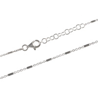 Collier chaîne en argent 925/000. Fermoir mousqueton avec 2,5 cm de rallonge.