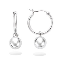 Boucles d'oreilles créoles avec pendant boule en argent 925/000.