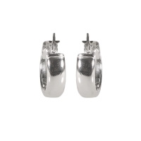 Boucles d'oreilles créoles fil carré en argent 925/000.