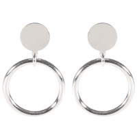 Boucles d'oreilles composées d'une puce ronde et d'un cercle pendant en argent 925/000.