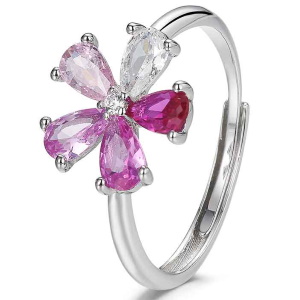 Bague en argent 925/000 ornée d'une fleur sertie d'oxydes de zirconium rose et blanc.