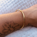 Bracelet jonc fermé rigide fil rond en acier doré. Jonc  Adolescent Adulte Femme Fille Indémodable 