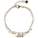 Bracelet triple rangs composé d'une chaîne en acier doré, d'une chaîne en acier doré avec perles de couleur blanche et d'une chaîne avec trois cœurs en acier doré.<br/>Fermoir mousqueton avec 3 cm de rallonge. Coeur Multirangs Perle  Adolescent Adulte Amour Femme Fille Indémodable 