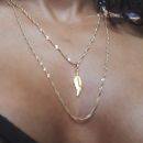 Pendentif Plume en plaqué or. Plume  Adolescent Adulte Femme Fille Indémodable 